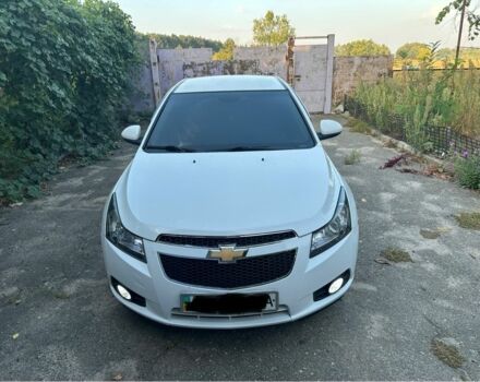 Білий Шевроле Круз, об'ємом двигуна 2 л та пробігом 237 тис. км за 6200 $, фото 1 на Automoto.ua