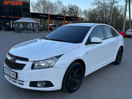 Шевроле Круз 2010 в Полтаве на Automoto.ua Белый Шевроле Круз, объемом двигателя 1.8 л и пробегом 241 тыс. км за 6100 $, фото 1 на Automoto.ua