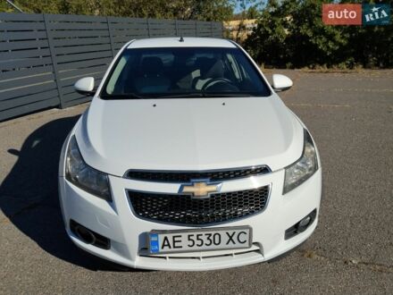 Білий Шевроле Круз, об'ємом двигуна 2 л та пробігом 277 тис. км за 5600 $, фото 1 на Automoto.ua