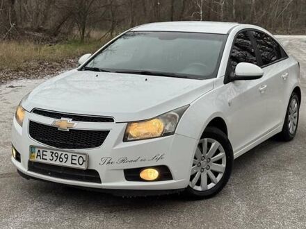 Білий Шевроле Круз, об'ємом двигуна 1.8 л та пробігом 250 тис. км за 5700 $, фото 1 на Automoto.ua