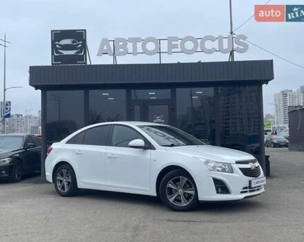 Білий Шевроле Круз, об'ємом двигуна 1.8 л та пробігом 168 тис. км за 7290 $, фото 1 на Automoto.ua