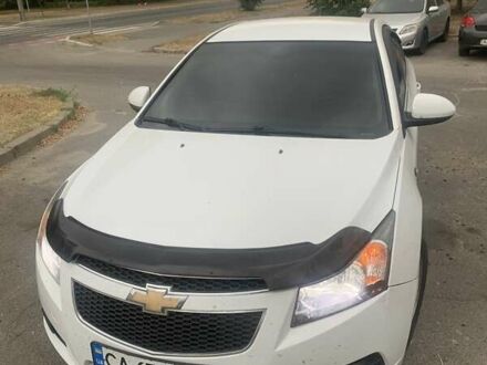 Шевроле Круз 2012 у Києві на Automoto.ua Білий Шевроле Круз, об'ємом двигуна 1.4 л та пробігом 240 тис. км за 9000 $, фото 1 на Automoto.ua