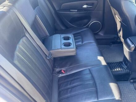 Белый Шевроле Круз, объемом двигателя 1.8 л и пробегом 136 тыс. км за 7300 $, фото 1 на Automoto.ua