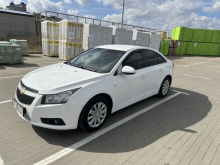 Белый Шевроле Круз, объемом двигателя 1.6 л и пробегом 199 тыс. км за 6100 $, фото 1 на Automoto.ua