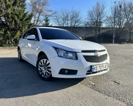 Белый Шевроле Круз, объемом двигателя 1.8 л и пробегом 214 тыс. км за 6000 $, фото 1 на Automoto.ua