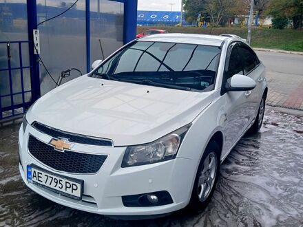 Білий Шевроле Круз, об'ємом двигуна 1.8 л та пробігом 235 тис. км за 6300 $, фото 1 на Automoto.ua