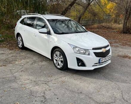 Белый Шевроле Круз, объемом двигателя 1.8 л и пробегом 250 тыс. км за 8500 $, фото 1 на Automoto.ua