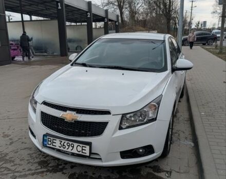 Белый Шевроле Круз, объемом двигателя 2 л и пробегом 183 тыс. км за 7500 $, фото 1 на Automoto.ua