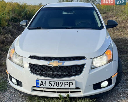 Білий Шевроле Круз, об'ємом двигуна 1.8 л та пробігом 267 тис. км за 7900 $, фото 1 на Automoto.ua