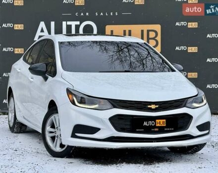 Белый Шевроле Круз, объемом двигателя 1.4 л и пробегом 163 тыс. км за 10000 $, фото 1 на Automoto.ua