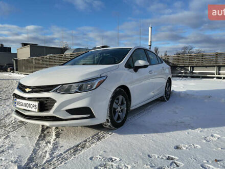 Білий Шевроле Круз, об'ємом двигуна 1.4 л та пробігом 155 тис. км за 8990 $, фото 1 на Automoto.ua