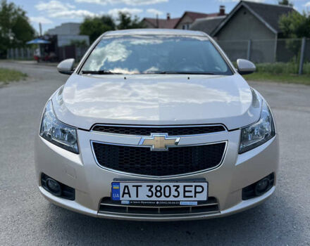 Бежевый Шевроле Круз, объемом двигателя 1.6 л и пробегом 167 тыс. км за 7000 $, фото 1 на Automoto.ua