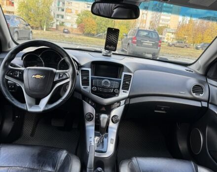 Бежевий Шевроле Круз, об'ємом двигуна 1.8 л та пробігом 286 тис. км за 7100 $, фото 6 на Automoto.ua