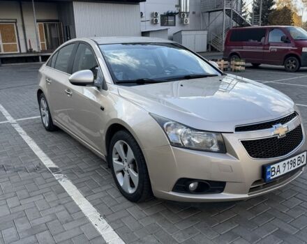 Бежевий Шевроле Круз, об'ємом двигуна 1.8 л та пробігом 286 тис. км за 7100 $, фото 1 на Automoto.ua