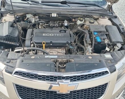 Бежевый Шевроле Круз, объемом двигателя 1.8 л и пробегом 133 тыс. км за 6800 $, фото 7 на Automoto.ua