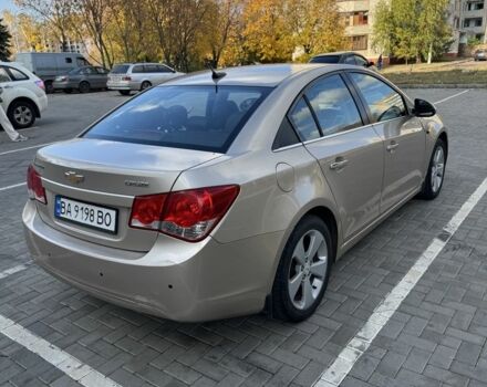 Бежевий Шевроле Круз, об'ємом двигуна 1.8 л та пробігом 286 тис. км за 7100 $, фото 3 на Automoto.ua