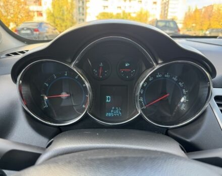 Бежевий Шевроле Круз, об'ємом двигуна 1.8 л та пробігом 286 тис. км за 7100 $, фото 7 на Automoto.ua