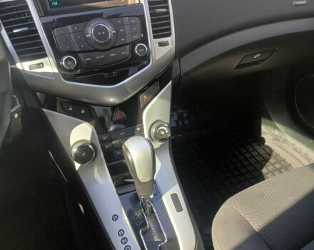 Бежевый Шевроле Круз, объемом двигателя 1.8 л и пробегом 176 тыс. км за 6700 $, фото 11 на Automoto.ua