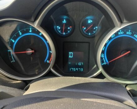 Бежевый Шевроле Круз, объемом двигателя 1.8 л и пробегом 176 тыс. км за 6700 $, фото 10 на Automoto.ua