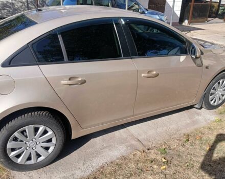 Бежевый Шевроле Круз, объемом двигателя 1.8 л и пробегом 176 тыс. км за 6700 $, фото 4 на Automoto.ua