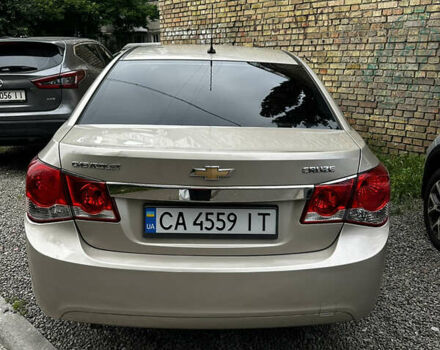 Бежевый Шевроле Круз, объемом двигателя 1.6 л и пробегом 273 тыс. км за 6200 $, фото 3 на Automoto.ua