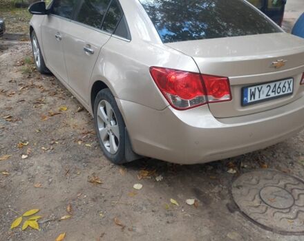 Бежевый Шевроле Круз, объемом двигателя 1.8 л и пробегом 280 тыс. км за 3199 $, фото 2 на Automoto.ua