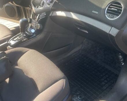 Шевроле Круз 2013 в Днепре (Днепропетровске) на Automoto.ua Бежевый Шевроле Круз, объемом двигателя 1.36 л и пробегом 184 тыс. км за 7000 $, фото 12 на Automoto.ua