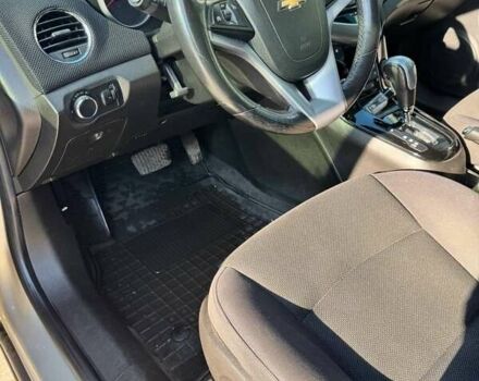 Шевроле Круз 2013 в Днепре (Днепропетровске) на Automoto.ua Бежевый Шевроле Круз, объемом двигателя 1.36 л и пробегом 184 тыс. км за 7000 $, фото 17 на Automoto.ua