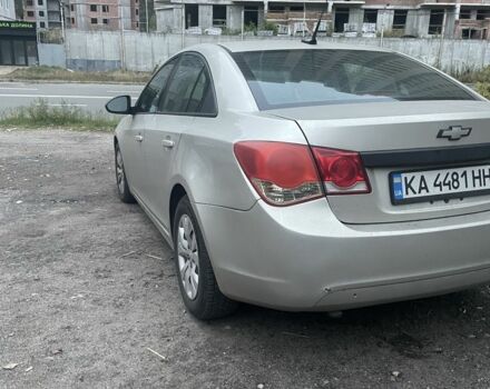 Шевроле Круз 2014 в Вышгороде на Automoto.ua Бежевый Шевроле Круз, объемом двигателя 1.8 л и пробегом 126 тыс. км за 6300 $, фото 3 на Automoto.ua