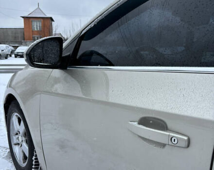 Бежевий Шевроле Круз, об'ємом двигуна 1.36 л та пробігом 197 тис. км за 6900 $, фото 17 на Automoto.ua