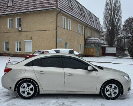 Бежевий Шевроле Круз, об'ємом двигуна 1.36 л та пробігом 197 тис. км за 6900 $, фото 23 на Automoto.ua