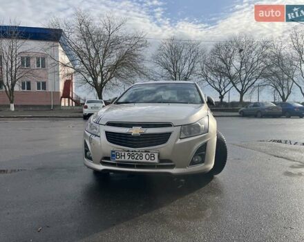 Бежевый Шевроле Круз, объемом двигателя 1.8 л и пробегом 275 тыс. км за 6500 $, фото 1 на Automoto.ua