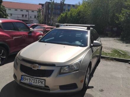 Шевроле Круз 2012 у Ужгороді на Automoto.ua Бежевий Шевроле Круз, об'ємом двигуна 1.4 л та пробігом 114 тис. км за 7000 $, фото 1 на Automoto.ua