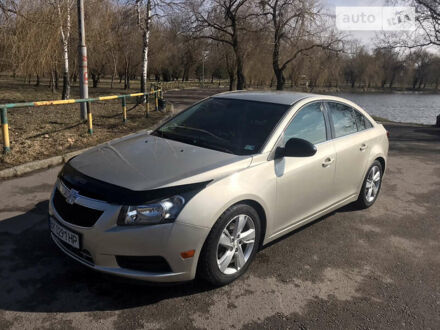 Шевроле Круз 2013 у Рівному на Automoto.ua Бежевий Шевроле Круз, об'ємом двигуна 2 л та пробігом 166 тис. км за 8999 $, фото 1 на Automoto.ua