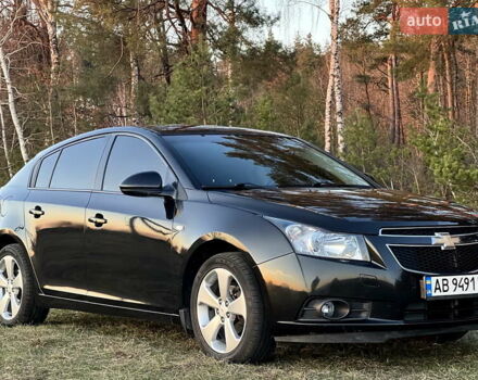 Черный Шевроле Круз, объемом двигателя 1.8 л и пробегом 195 тыс. км за 8200 $, фото 1 на Automoto.ua