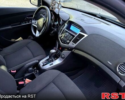 Черный Шевроле Круз, объемом двигателя 1.8 л и пробегом 173 тыс. км за 6700 $, фото 10 на Automoto.ua