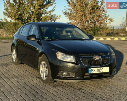 Черный Шевроле Круз, объемом двигателя 1.6 л и пробегом 208 тыс. км за 7600 $, фото 7 на Automoto.ua