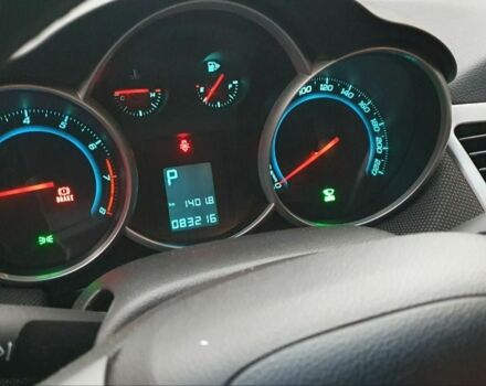 Черный Шевроле Круз, объемом двигателя 1.8 л и пробегом 83 тыс. км за 4500 $, фото 3 на Automoto.ua