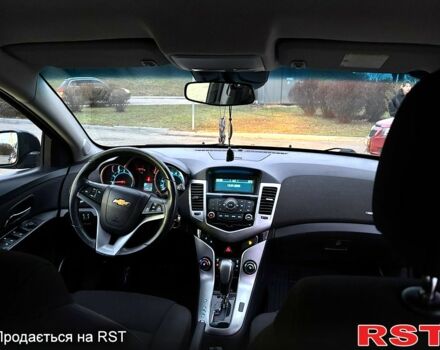 Черный Шевроле Круз, объемом двигателя 1.8 л и пробегом 173 тыс. км за 6700 $, фото 11 на Automoto.ua