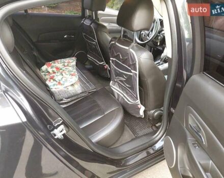 Черный Шевроле Круз, объемом двигателя 2 л и пробегом 149 тыс. км за 8700 $, фото 3 на Automoto.ua