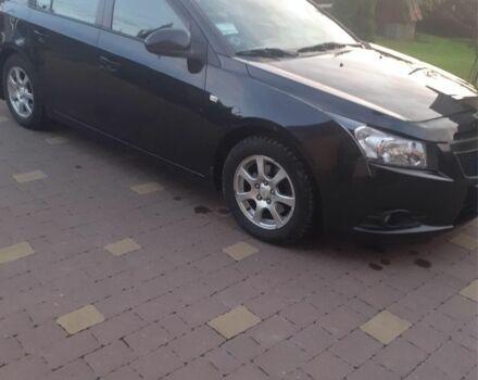 Черный Шевроле Круз, объемом двигателя 2 л и пробегом 228 тыс. км за 7200 $, фото 3 на Automoto.ua