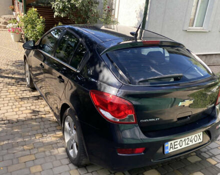 Черный Шевроле Круз, объемом двигателя 2 л и пробегом 192 тыс. км за 9500 $, фото 5 на Automoto.ua