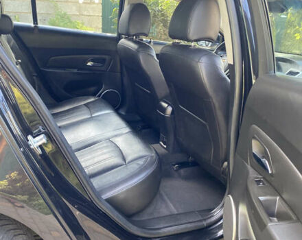 Черный Шевроле Круз, объемом двигателя 2 л и пробегом 192 тыс. км за 9500 $, фото 11 на Automoto.ua