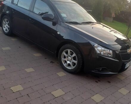 Черный Шевроле Круз, объемом двигателя 2 л и пробегом 228 тыс. км за 7200 $, фото 2 на Automoto.ua