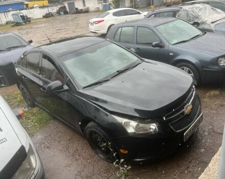 Черный Шевроле Круз, объемом двигателя 1.8 л и пробегом 250 тыс. км за 3500 $, фото 1 на Automoto.ua