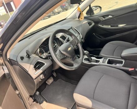 Черный Шевроле Круз, объемом двигателя 1.4 л и пробегом 136 тыс. км за 10000 $, фото 2 на Automoto.ua