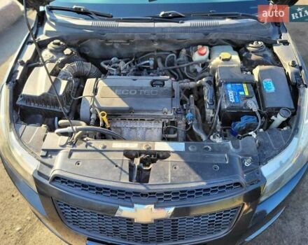 Чорний Шевроле Круз, об'ємом двигуна 1.6 л та пробігом 220 тис. км за 122 $, фото 8 на Automoto.ua