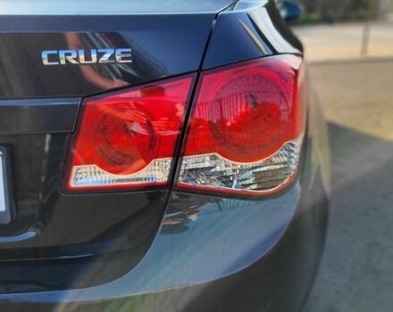 Чорний Шевроле Круз, об'ємом двигуна 1.6 л та пробігом 220 тис. км за 5200 $, фото 5 на Automoto.ua