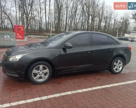 Чорний Шевроле Круз, об'ємом двигуна 1.6 л та пробігом 137 тис. км за 6200 $, фото 17 на Automoto.ua