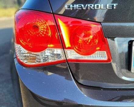 Чорний Шевроле Круз, об'ємом двигуна 1.6 л та пробігом 220 тис. км за 5200 $, фото 4 на Automoto.ua